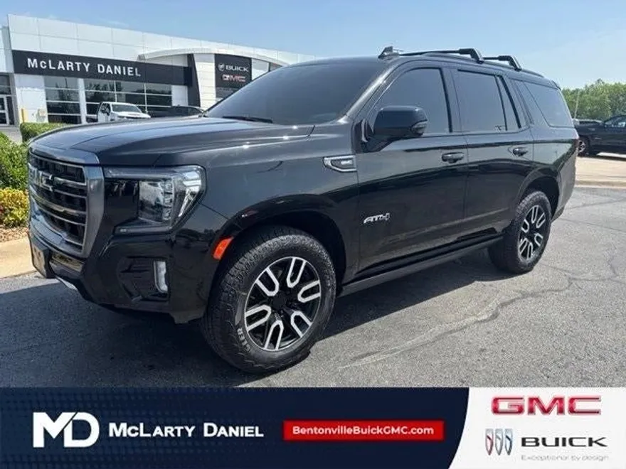 2023 Gmc Yukon AT4 photo 1