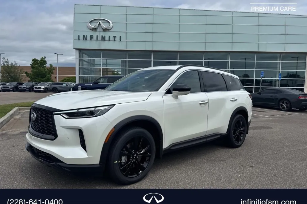 2025 Infiniti QX60 Luxe photo 1