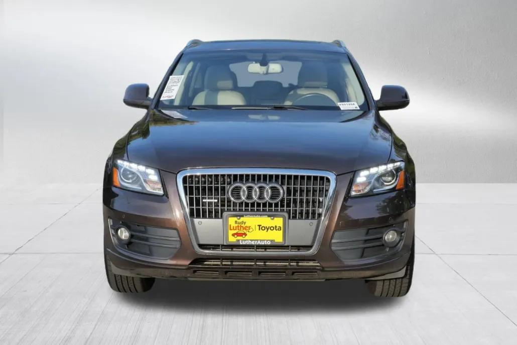 2012 Audi Q5 2.0T Premium Plus photo 1