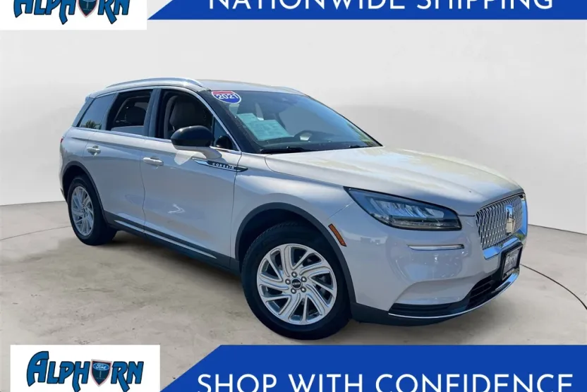 2021 Lincoln Corsair Standard photo 1