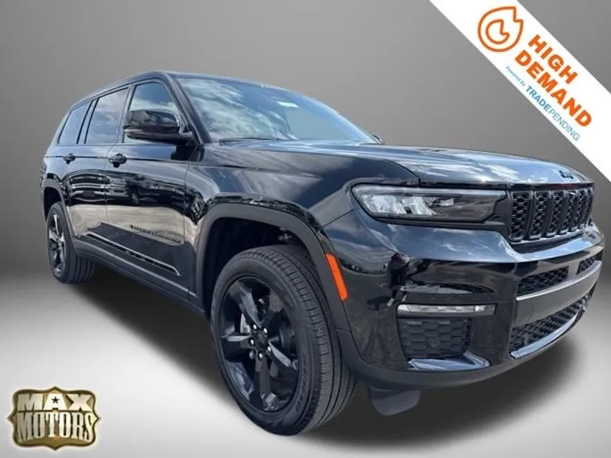 2025 Jeep Grand Cherokee Limited photo 1