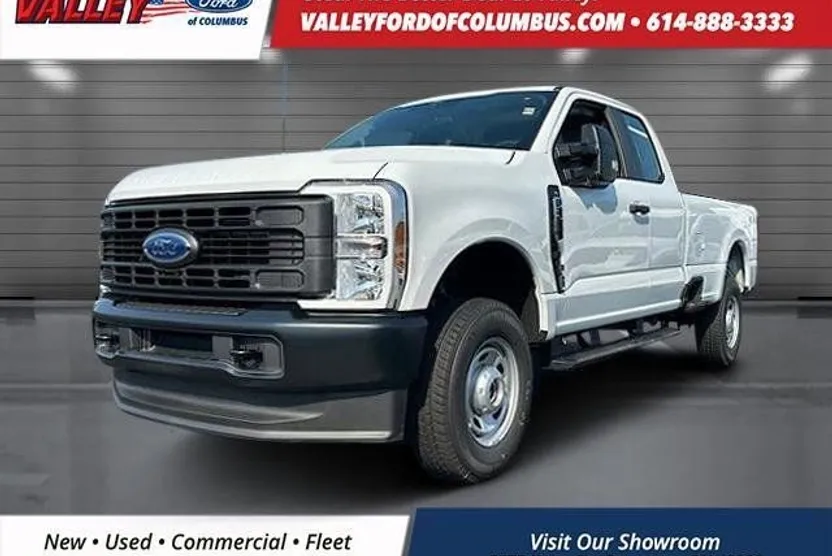 2025 Ford F-350 photo 1
