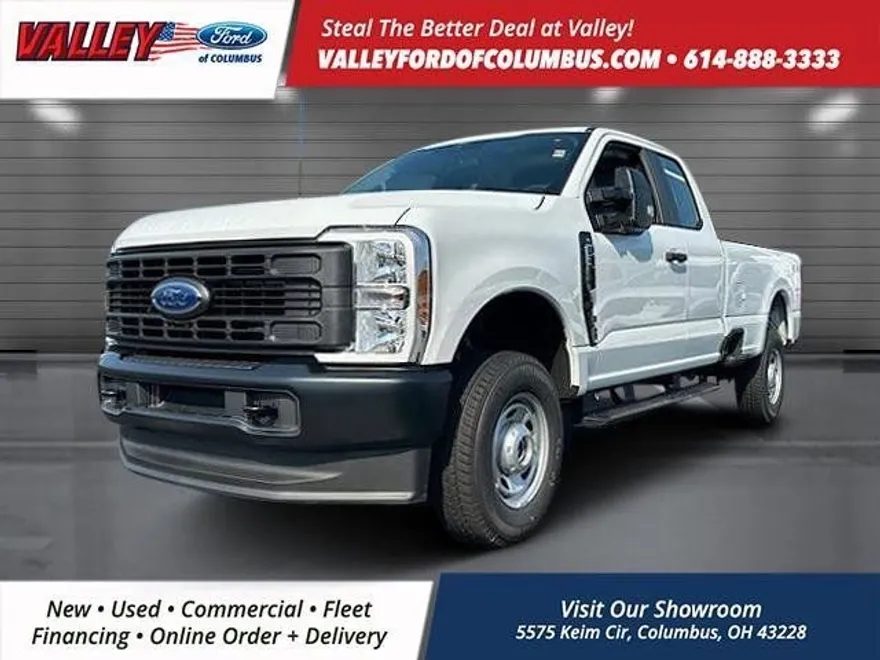 2025 Ford F-350 photo 1
