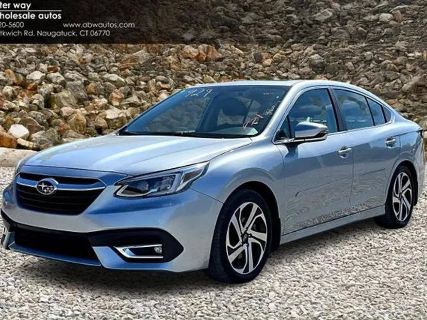 2022 Subaru Legacy Limited photo 1