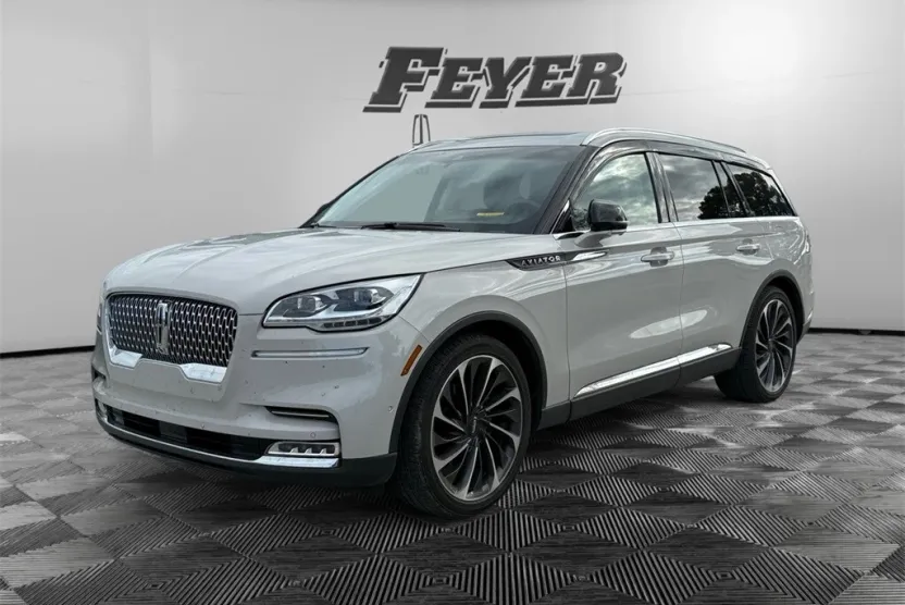 2023 Lincoln Aviator Reserve photo 1