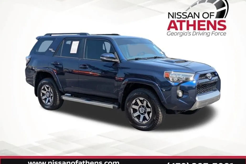 2019 Toyota 4Runner TRD Off-Road Premium photo 1