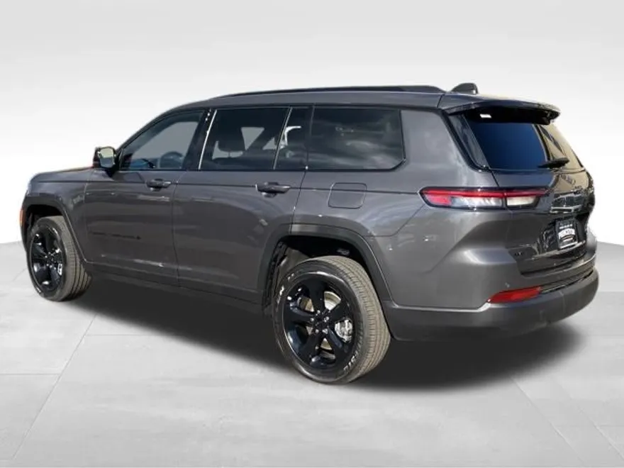 2025 Jeep Grand Cherokee Altitude X photo 1