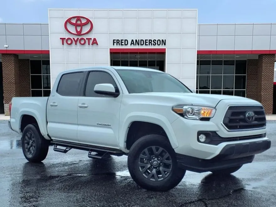 2023 Toyota Tacoma SR5 V6 photo 1