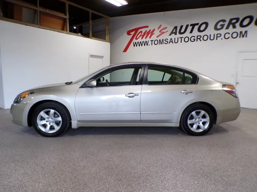 2009 Nissan Altima 2.5 SL photo 1