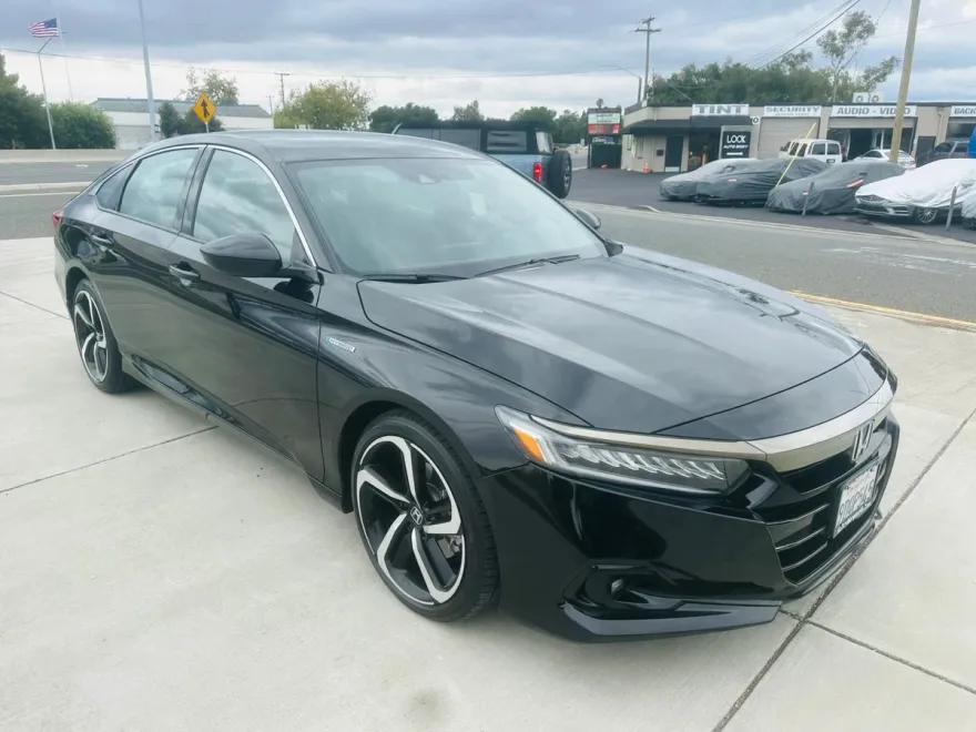 2022 Honda Accord Hybrid Sport photo 1