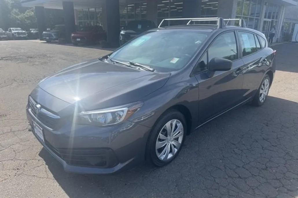 2022 Subaru Impreza Base photo 1