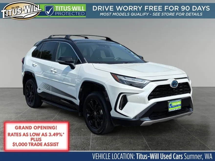 2023 Toyota RAV4 Hybrid XSE photo 1