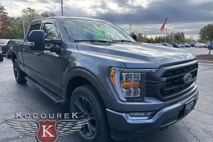 2023 Ford F-150 XLT photo 1