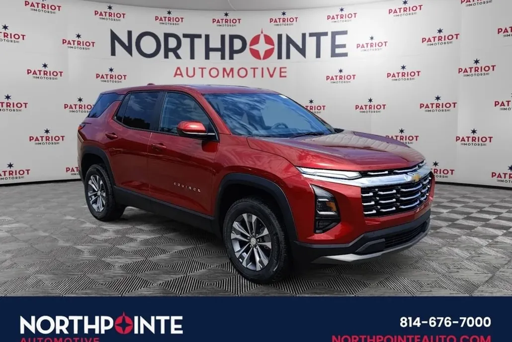 2026 Chevrolet Equinox LT photo 1