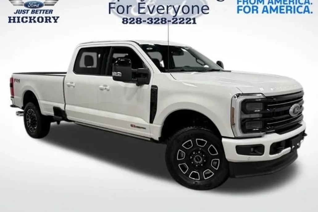 2025 Ford F-350 photo 1