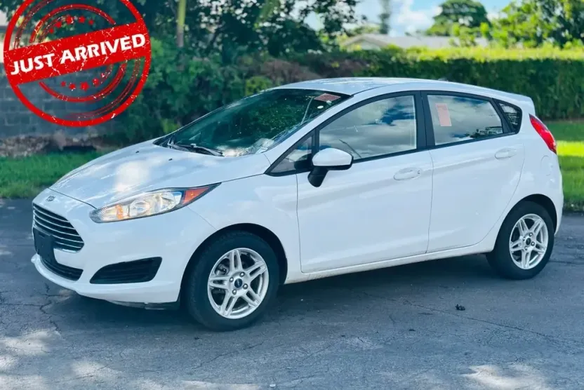 2019 Ford Fiesta SE photo 1