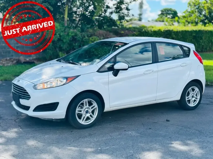 2019 Ford Fiesta SE photo 1