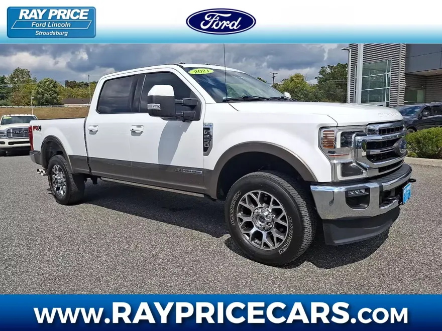 2021 Ford F-250 Lariat photo 1