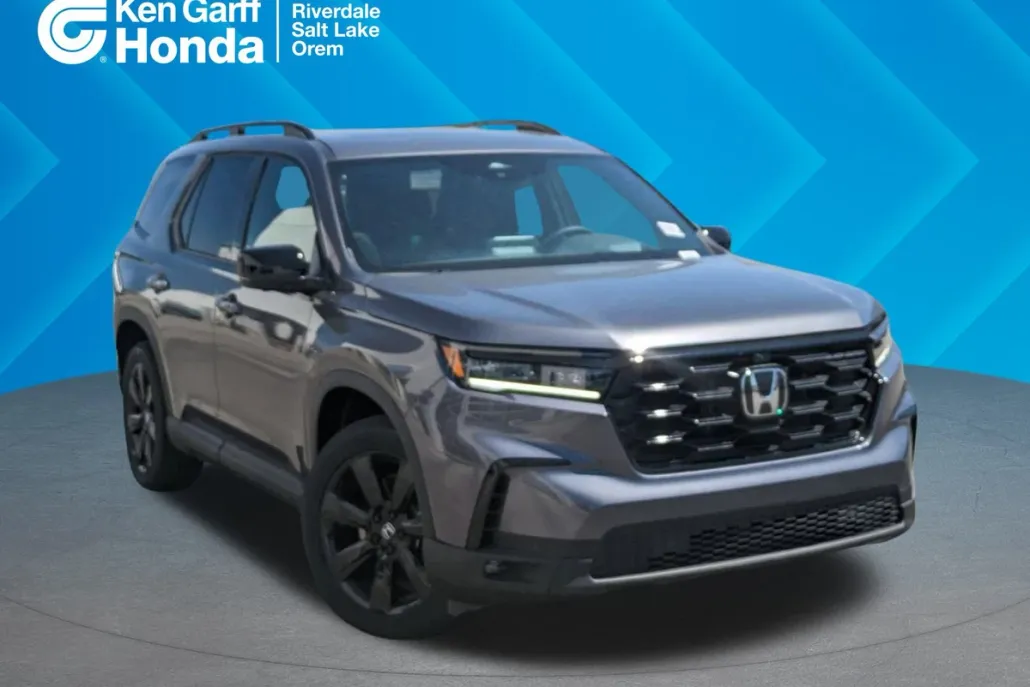 2025 Honda Pilot Black Edition photo 1
