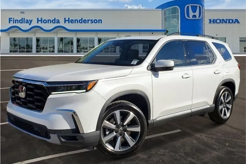 2025 Honda Pilot Touring photo 1
