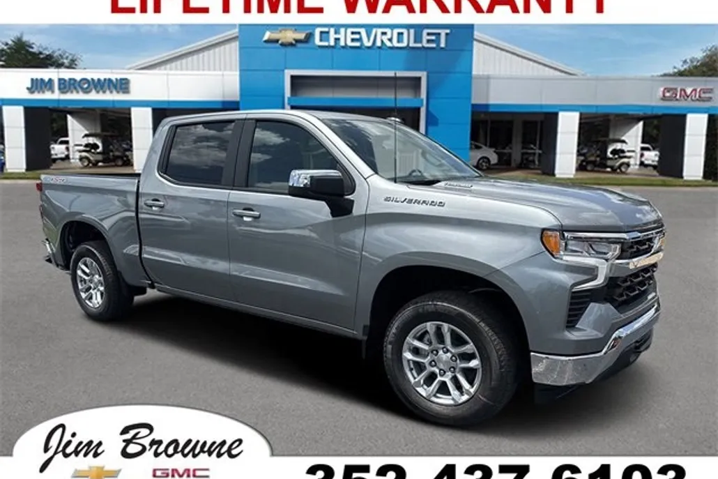 2025 Chevrolet Silverado 1500 LT photo 1