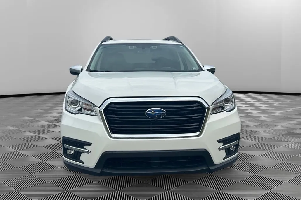 2022 Subaru Ascent Touring photo 1