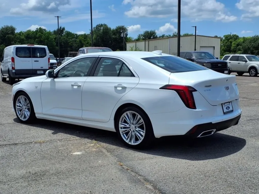 2024 Cadillac CT4 Premium Luxury photo 1
