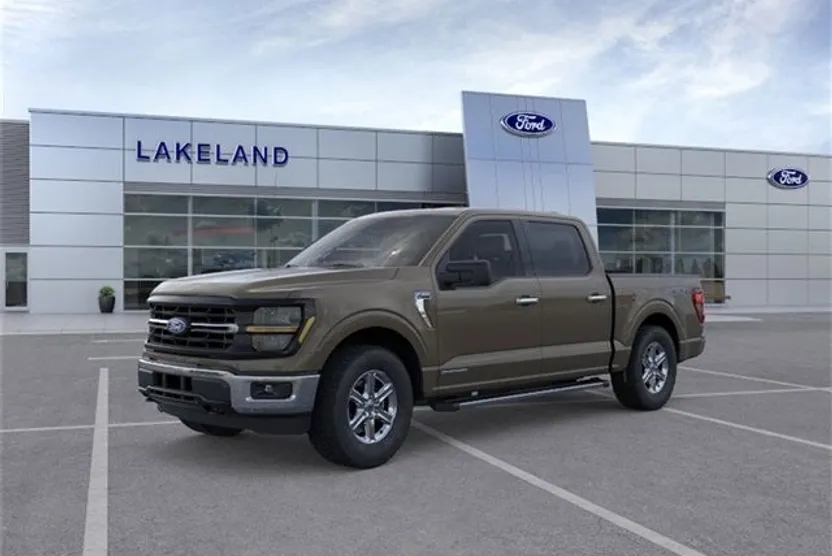 2025 Ford F-150 XLT photo 1