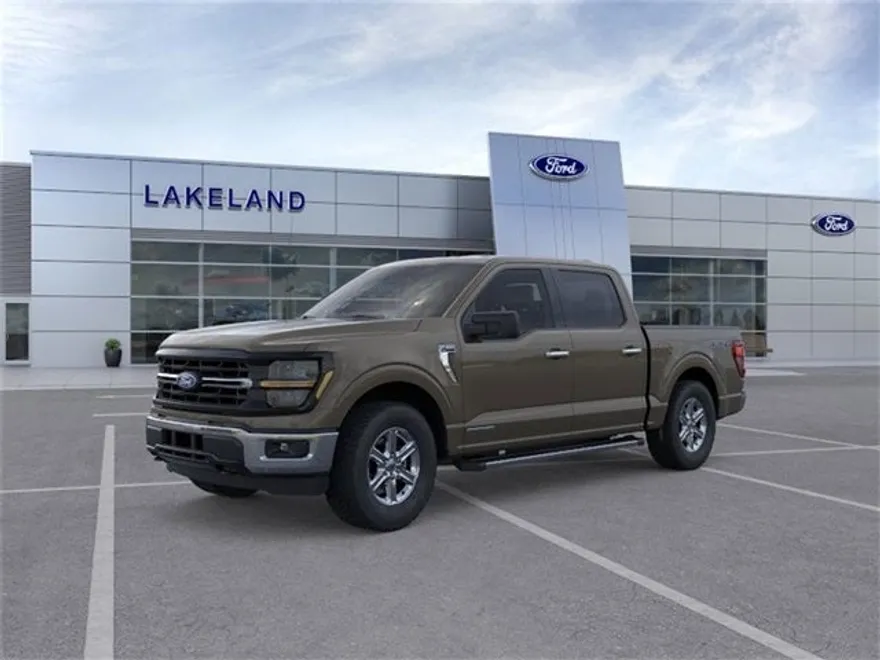 2025 Ford F-150 XLT photo 1