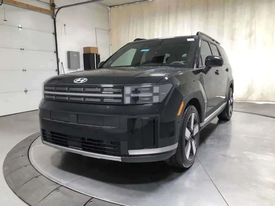 2025 Hyundai Santa Fe Limited photo 1