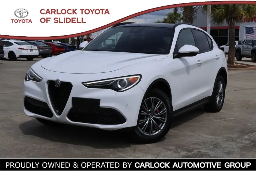 2022 Alfa Romeo Stelvio Sprint photo 1