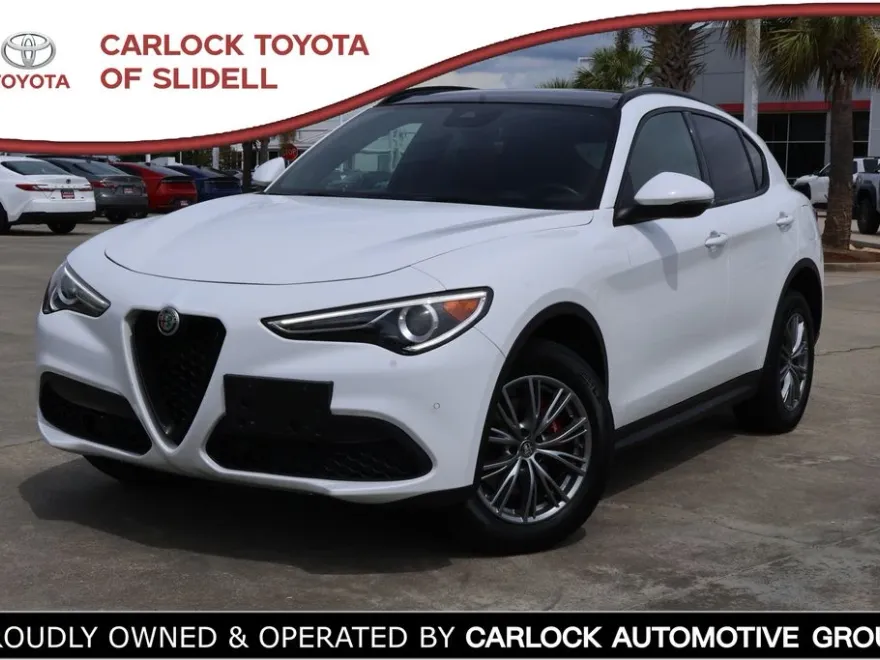 2022 Alfa Romeo Stelvio Sprint photo 1