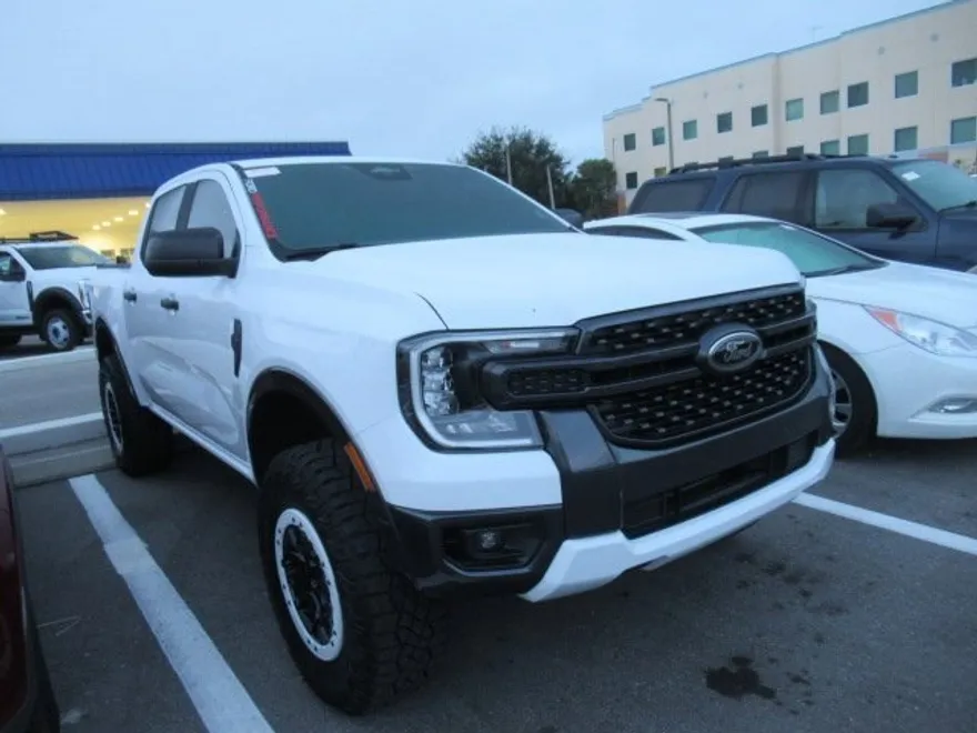 2024 Ford Ranger XLT photo 1