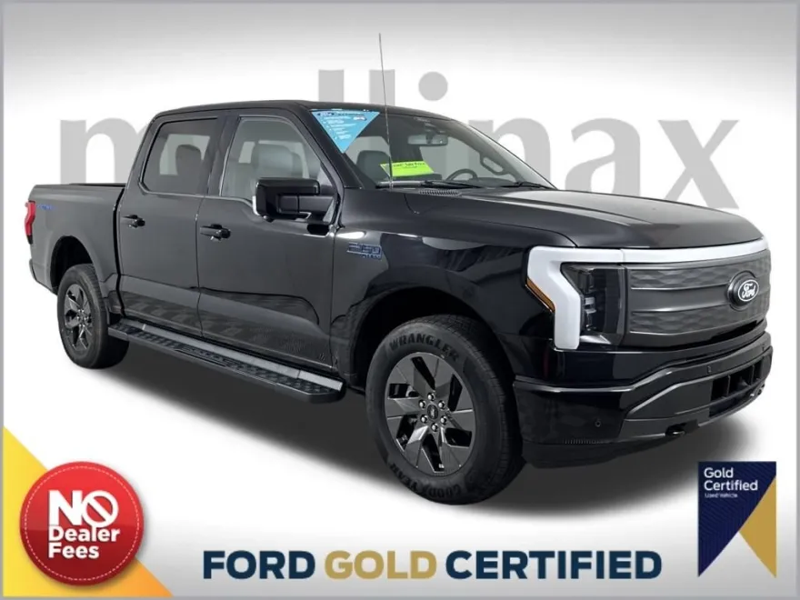 2024 Ford F-150 Lightning Lariat photo 1