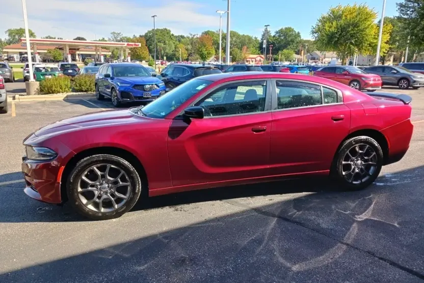 2018 Dodge Charger GT photo 1