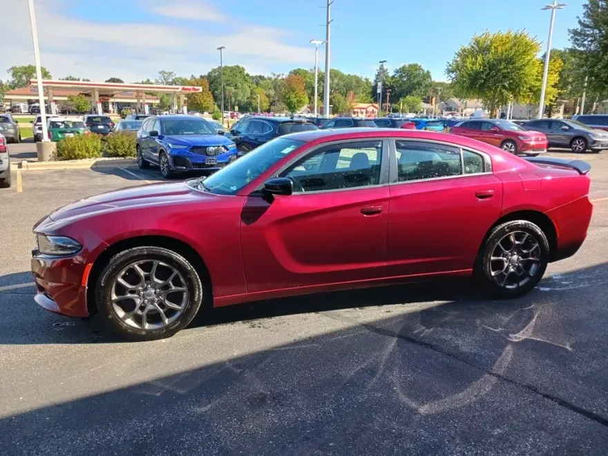 2018 Dodge Charger GT photo 1