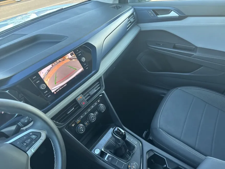 2024 Volkswagen Taos SE photo 15