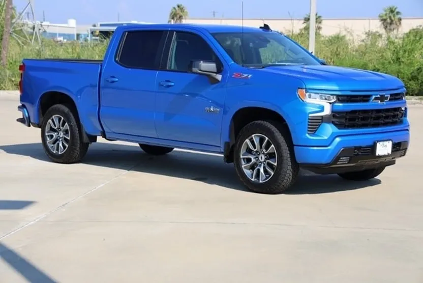 2025 Chevrolet Silverado 1500 RST photo 1