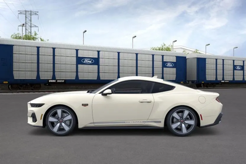 2025 Ford Mustang GT Premium photo 1