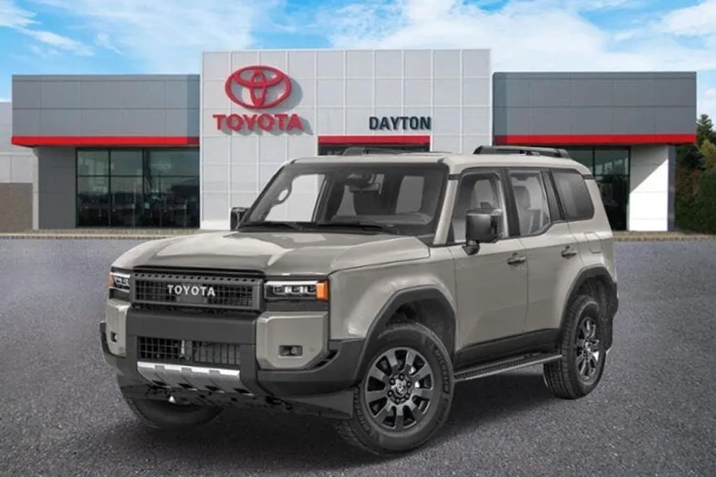 2025 Toyota Land Cruiser photo 1