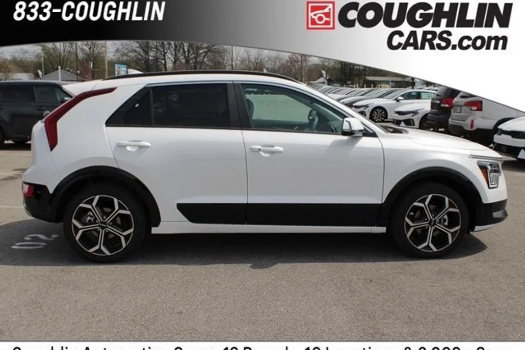 2025 Kia Niro EX Touring photo 1