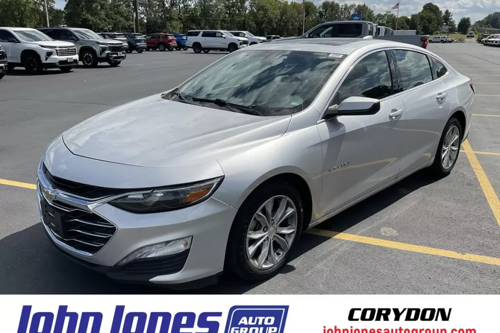 2022 Chevrolet Malibu 1LT photo 1
