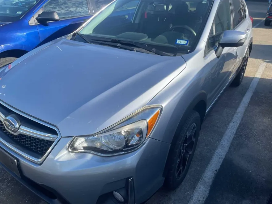 2016 Subaru Crosstrek 2.0i Limited photo 1
