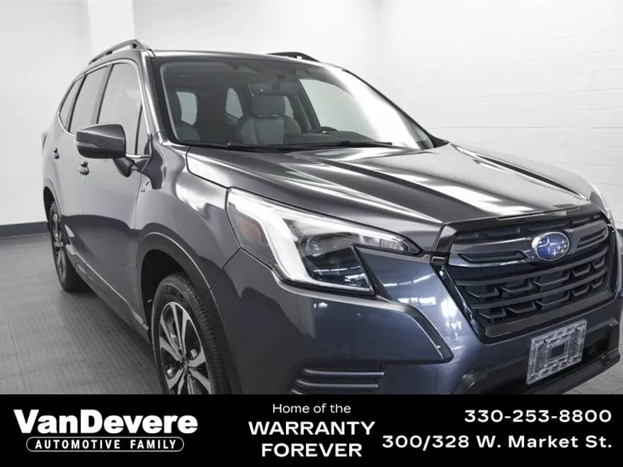 2023 Subaru Forester Limited photo 1