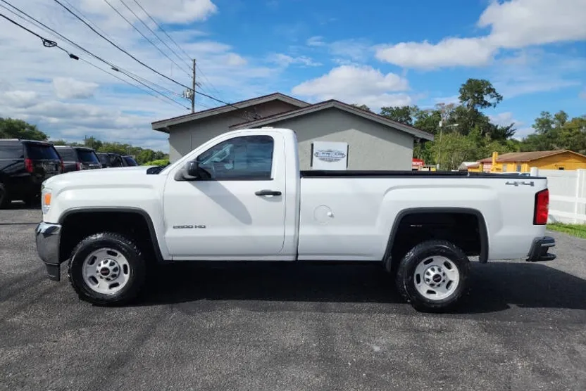 2015 Gmc Sierra Base photo 1