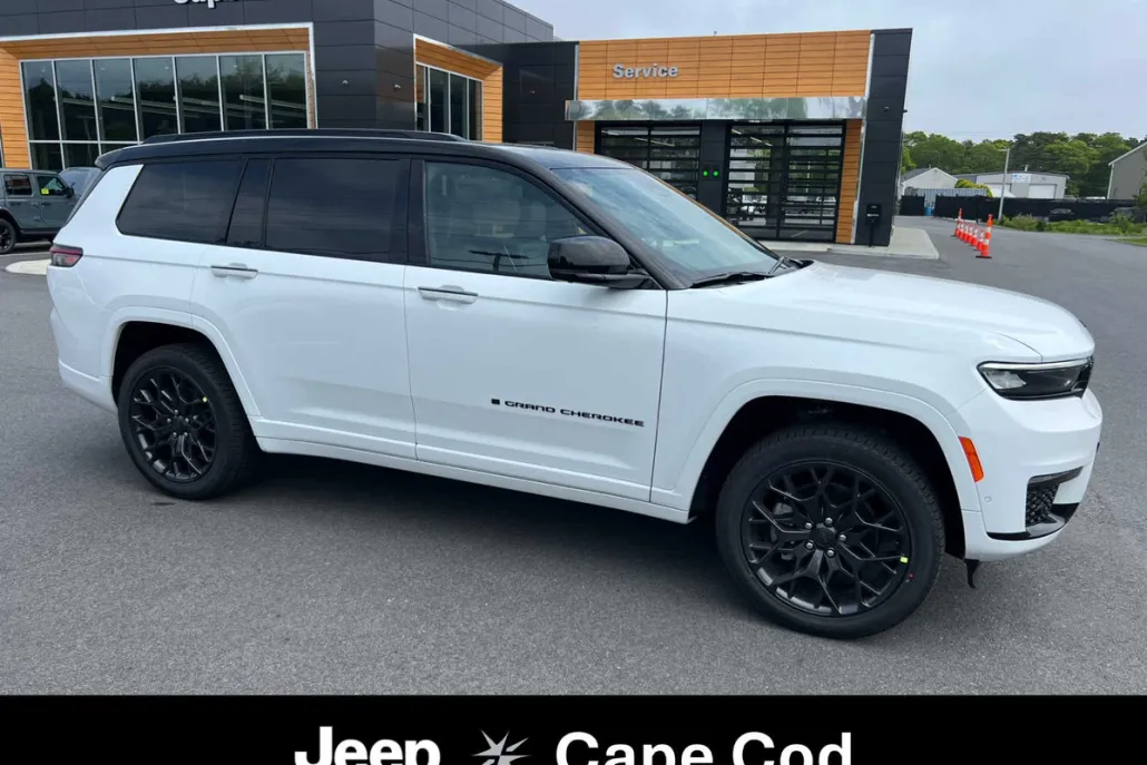 2025 Jeep Grand Cherokee L Summit Reserve photo 1