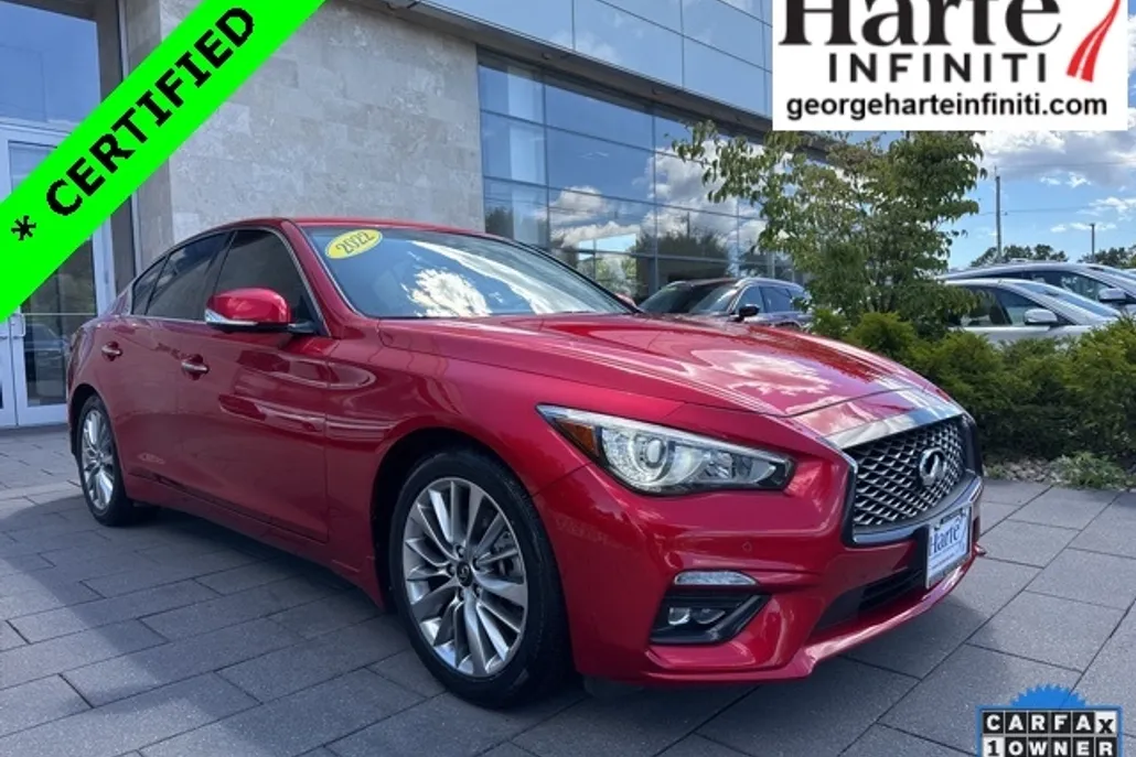 2022 Infiniti Q50 LUXE photo 1
