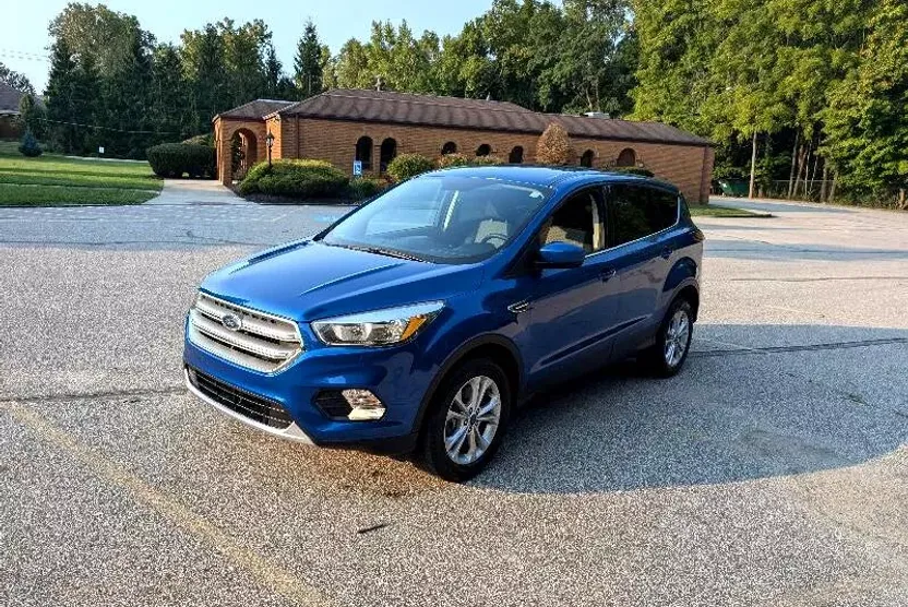 2017 Ford Escape SE photo 1