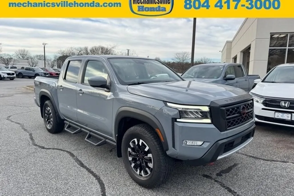 2023 Nissan Frontier PRO-4X photo 1