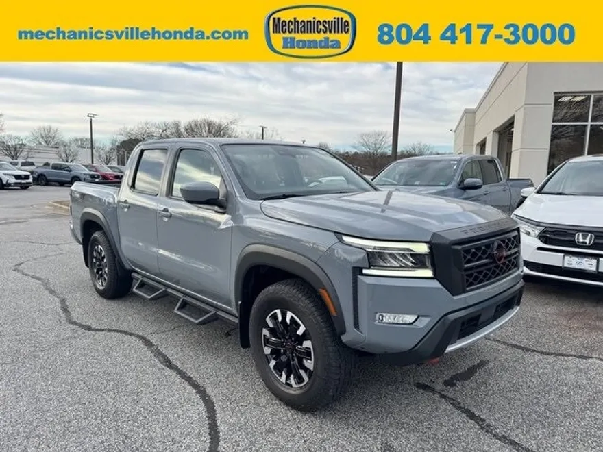 2023 Nissan Frontier PRO-4X photo 1
